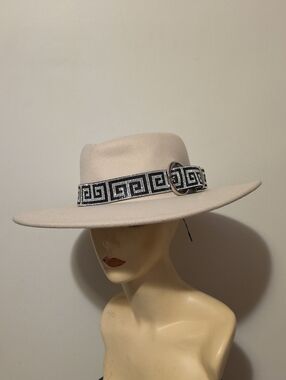 Ivory Wide-Brim Fedora Hat with Black Rhinestone Geometric Band NWT